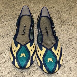 Rothy’s size 8 Moroccan Blue Flats Ikat Print Women’s Textile Shoes